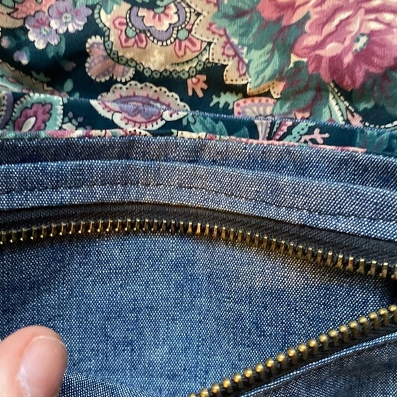 Judy Blue Designs Small Crossbody Denim Purse with Floral interior - Picture 7 of 9
